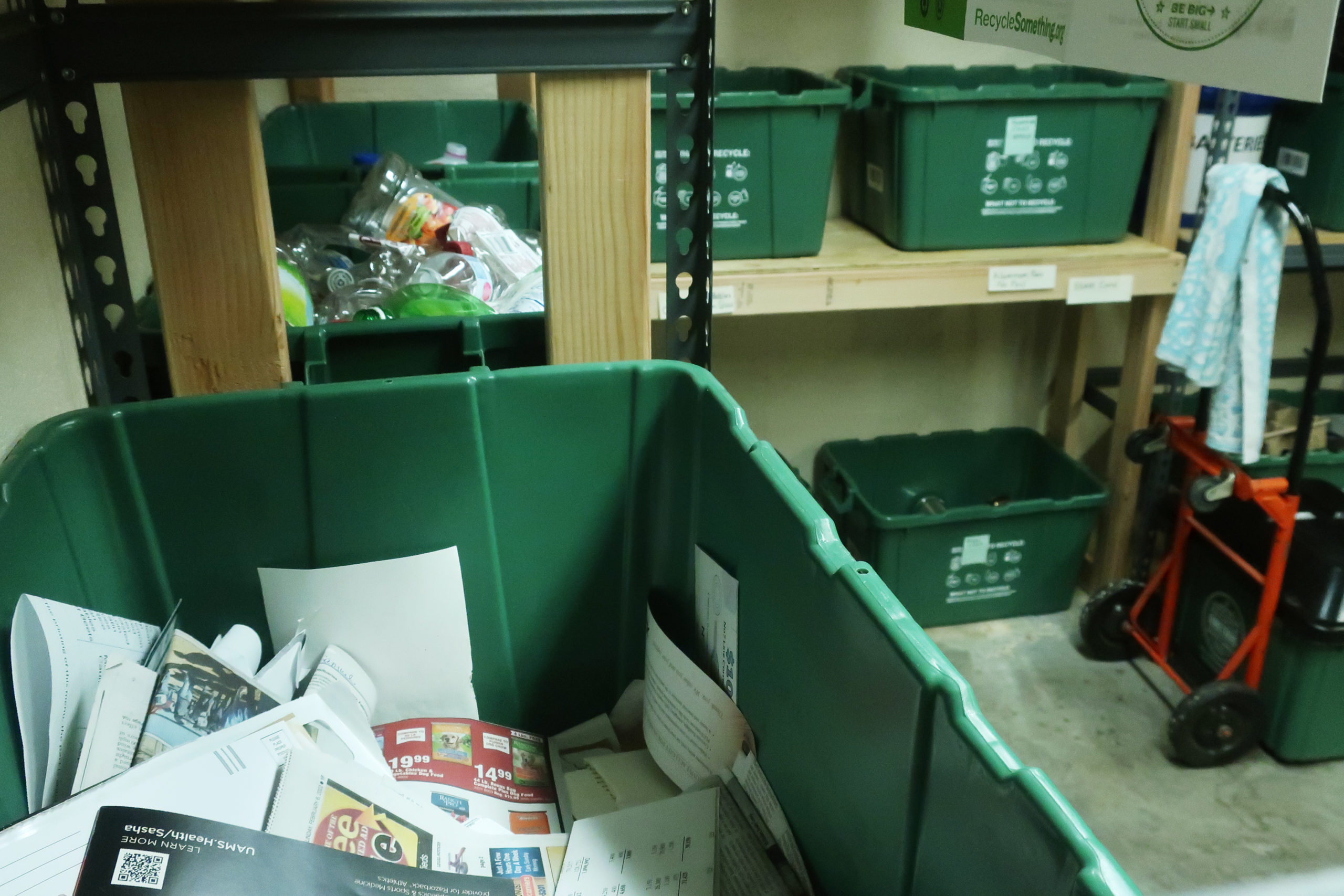 Fayetteville seniors push recycling to new levels